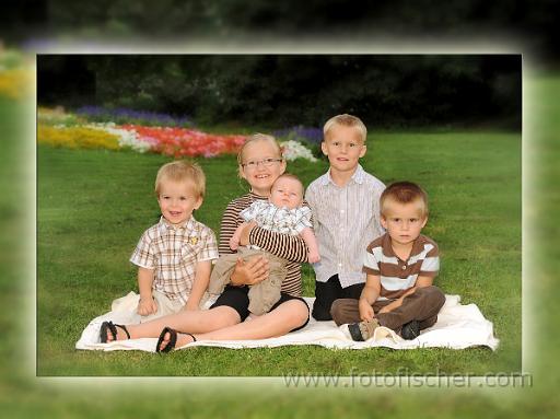 3749-061 b 15x20.jpg